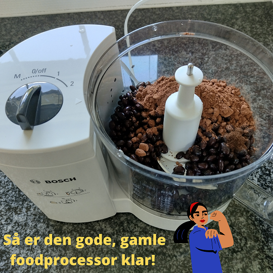 Sund Nutella opskrift med dadler og bønner.